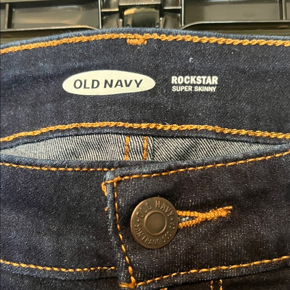 Old Navy Rockstar Super Skinny Women's Deep Indigo Jeans, midrise - Picture 4 of 7